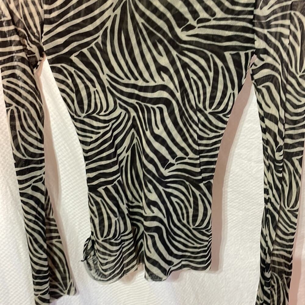 Sweet Pea M black white double layer zebra print top 💯 nylon stretch euc - Picture 7 of 8